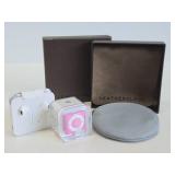Brand New 2gb Apple iPod Shuffle - w/ New Leatherology Case