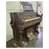 Great Looking Antique Organ