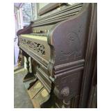 Great Looking Antique Organ