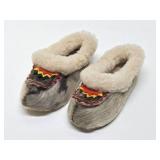 Excellent Vintage Handmade Pair of Reindeer Skin Sami Child Shoes
