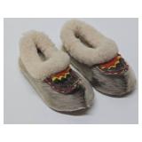 Excellent Vintage Handmade Pair of Reindeer Skin Sami Child Shoes