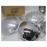 Set of 4 Vintage CHEVROLET Chrome Hub Cas & 4 Brand New Hubcaps