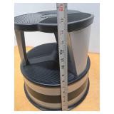 Like-New or New CRAMER Kik-Step Rolling Industrial Stepstool
