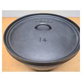 Excellent Large LODGE Cast Iron Footed Dutch Oven - 14"