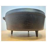 Excellent Large LODGE Cast Iron Footed Dutch Oven - 14"