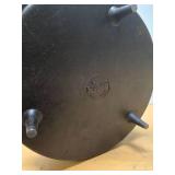 Excellent Large LODGE Cast Iron Footed Dutch Oven - 14"