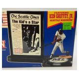 Starting Lineup Headline Collection 1991 (Jose Conseco) Oakland Athletics & 1992 (Ken Griffey Jr.) Seattle Mariners (NEW OLD STOCK)
