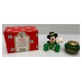 Vintage ENESCO Leprechaun  MICKEY MOUSE With Gold Pot Salt & Pepper Shaker In Original Box (New Old Stock)