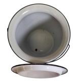Vintage White  Farmhouse Enamelware Bucket Chamber Pot W/  Lid