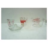 vintage measuring cups