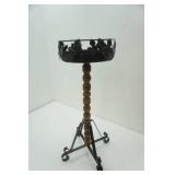 Plant Stand 27.25" tall