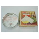 10" Springform Pan NEW & Fluted Cake Pan