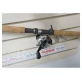 (3ct) Fishing Poles & Reels