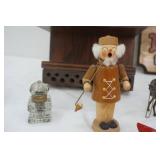 Vintage Wooden Decor Lot