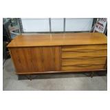 Retro Chest of Drawers with Mirror