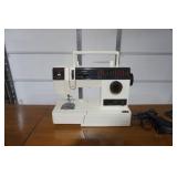 Retro 3-Piece Sewing Desk with Singer Sewing Machine