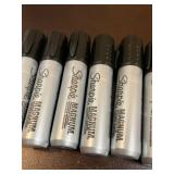 Sharpie Magnum Markers