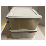 30 Quart Latch Lid Storage Bins