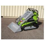 LandHero LDH-T460 Ride on Mini Skid Steer