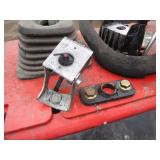 AGT LRW23 Ride On Miini Skid Steer (shipping damage see pics)