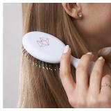 Pair of NEW Lunata Beauty The Mini Wet/Dry Hair Brushes - White and Black