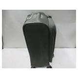 Swissgear 8099 Expandable Spinner Carry-On Luggage - Green