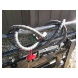 Side shift hydraulic fork attachmen...