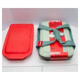 Pyrex Deep Portable 4-Piece Glass Baking Dish Set – Brand New + Additional Pyrex Glass Dish with Lid