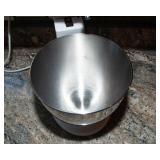 White KitchenAid Artisan Stand Mixer – Tested and Works