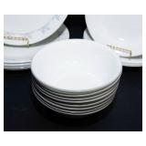 Corelle Vitrelle Snowflake Dinnerware Set