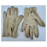 Vintage Scarf and Glove Collection Including Ponte Lira and Simetex Italy