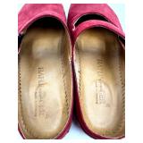 Lot of 2 Pairs Women