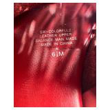 Lot of 2 Pairs Women