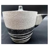 Japanese Stoneware Tea Set with 5 Cups and Teapot