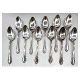 REMEMBRANCE 1847 Rogers Bros Silverplate Flatware Set with Wood Case