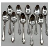 REMEMBRANCE 1847 Rogers Bros Silverplate Flatware Set with Wood Case