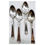 HERALDIC 1847 Rogers Bros XS Triple Silverplate Flatware Set with Serving Pieces and Chest