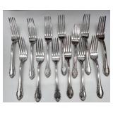 REMEMBRANCE 1847 Rogers Bros Silverplate Flatware Set with Wood Case