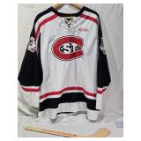 Drew LeBlanc Signed St. Cloud State University Hockey Jersey Size Large with Mini Hockey Stick