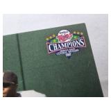 Lot of Minnesota Twins 2002 Central Division Champions Baseball Cards Featuring Torii Hunter