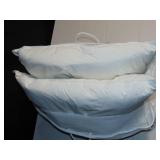 2 Pack Medium White Duck Feather & Down Bed Pillow UPC 810098938570