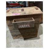 Wood box w/leather hinges