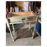 Vintage vanity w/mirror, no top