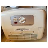 Dehumidifiers--Haier & Eva Dry