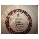 Grand Finale! Gardens, Swans and Vase Collection