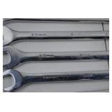 Hand tool lot: SK metric combination wrench set, 32mm to 6mm