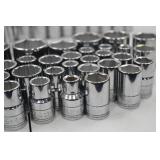 SK Metric 1/2 Drive Socket Set. (New)