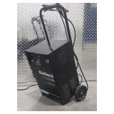 DieHard 12V Manual Battery Charger and Engine Starter, 200A