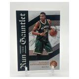 2016-17 Panini Excalibur - Run the Gauntlet Giannis Antetokounmpo #24 NBA