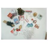 Christmas Ornaments & Decor